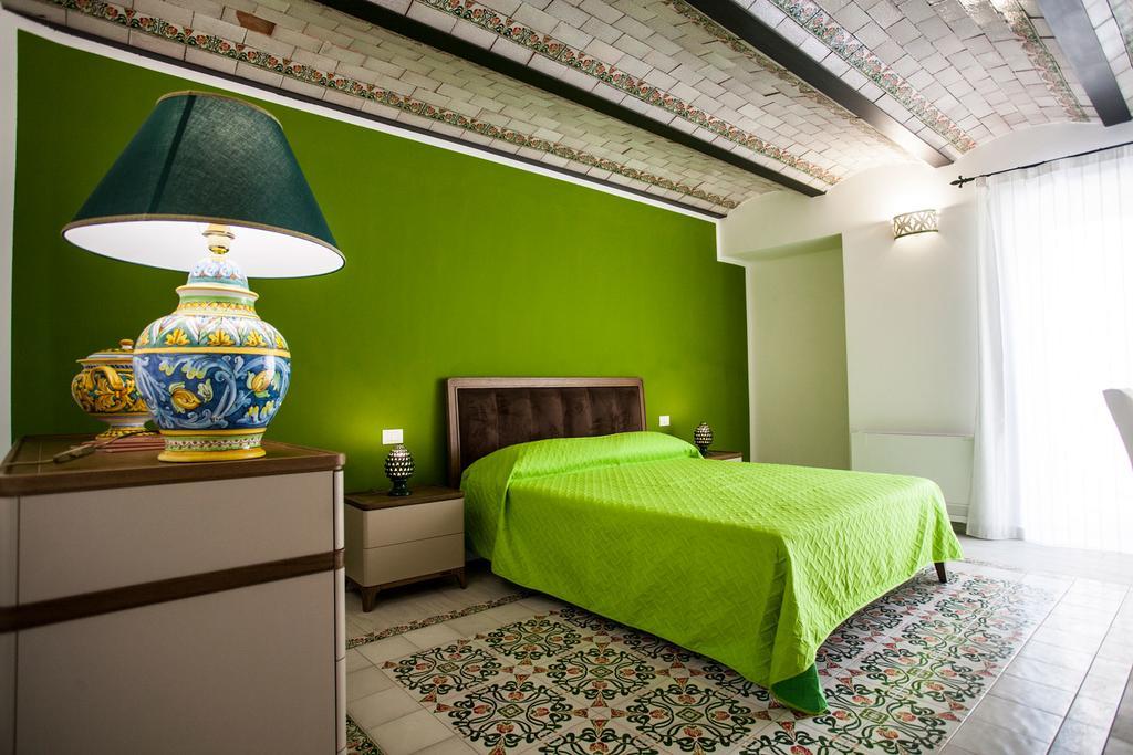Hotel Palazzo Pagliaro Santo Stefano di Camastra Exterior foto